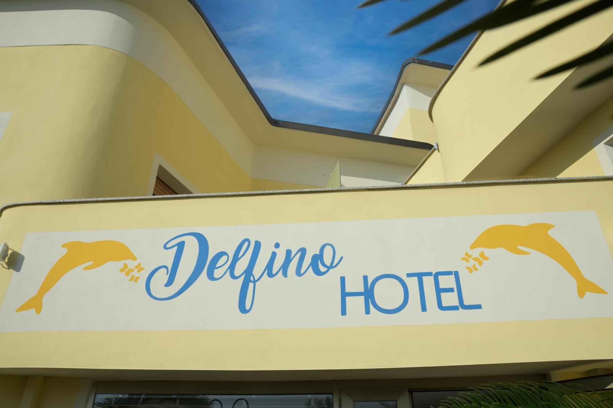 Hotel Delfino Laigueglia Kültér fotó